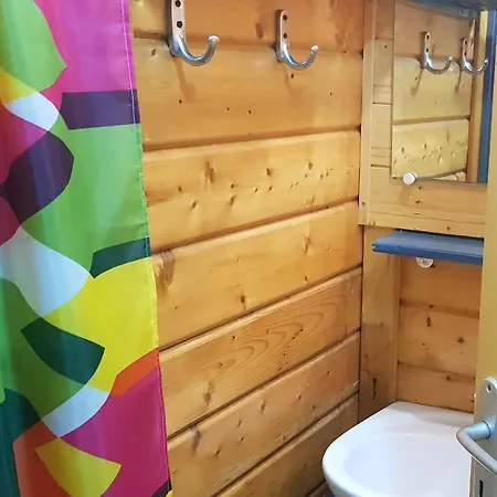Les Chalets Du Vic-bilh シャレー *