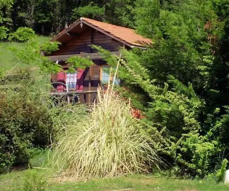 Les Chalets Du Vic-bilh