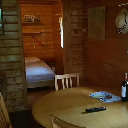 シャレー Les Chalets Du Vic-bilh *